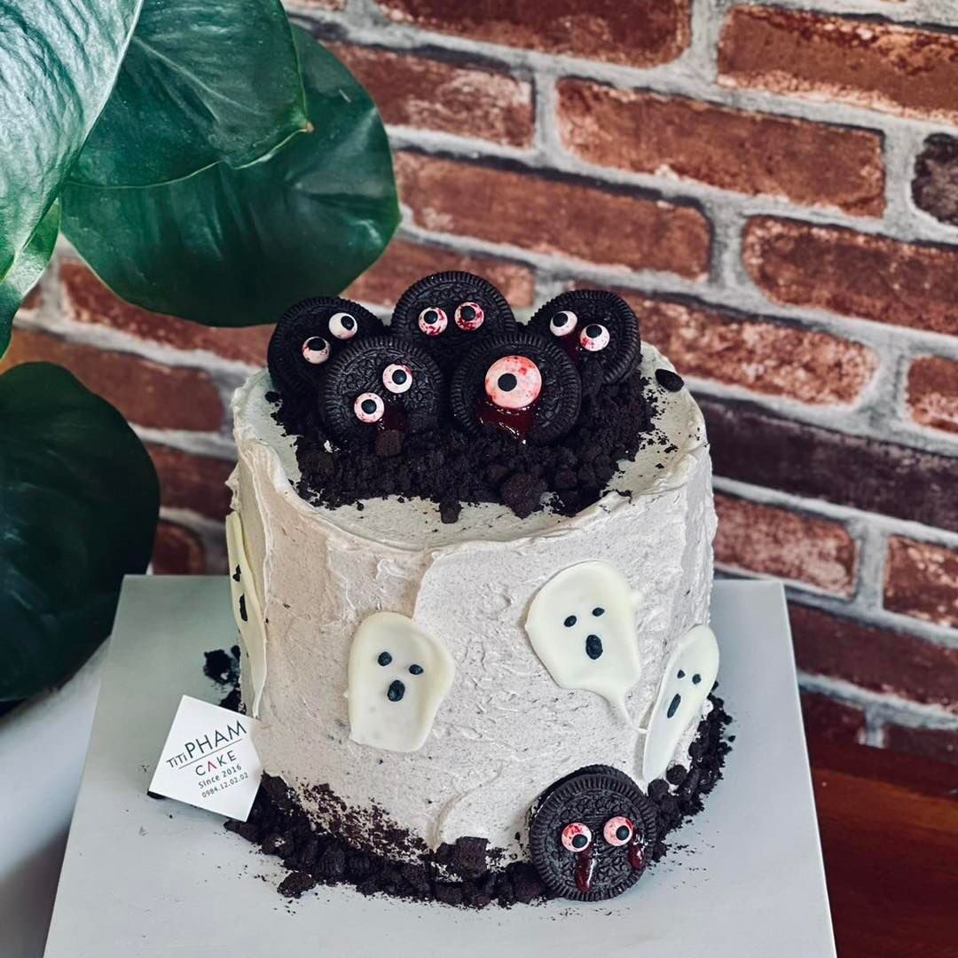 Cập nhật những mẫu bánh sinh nhật đẹp cho Halloween 2022 - TiTiPhamCake