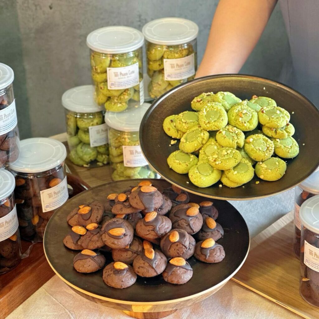Matcha Button Matcha Buttons – buổi chiều ấm áp bên tách trà ngon - TiTiPhamCake