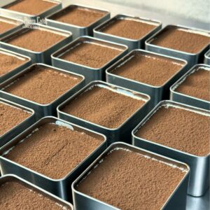 Tiramisu hộp thiếc